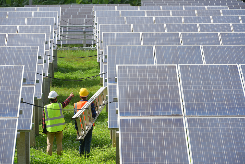 How Much Do Solar Companies Pay? Inside Salary Insights